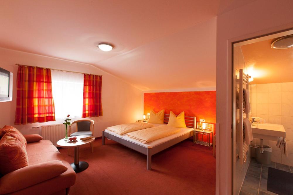 Bed and Breakfast Holzgauerhof Экстерьер фото
